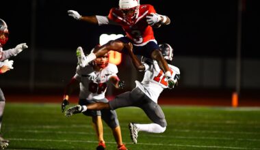 Xavion Chambers, Ernest Smith lead the way as Roosevelt pounds LEE
