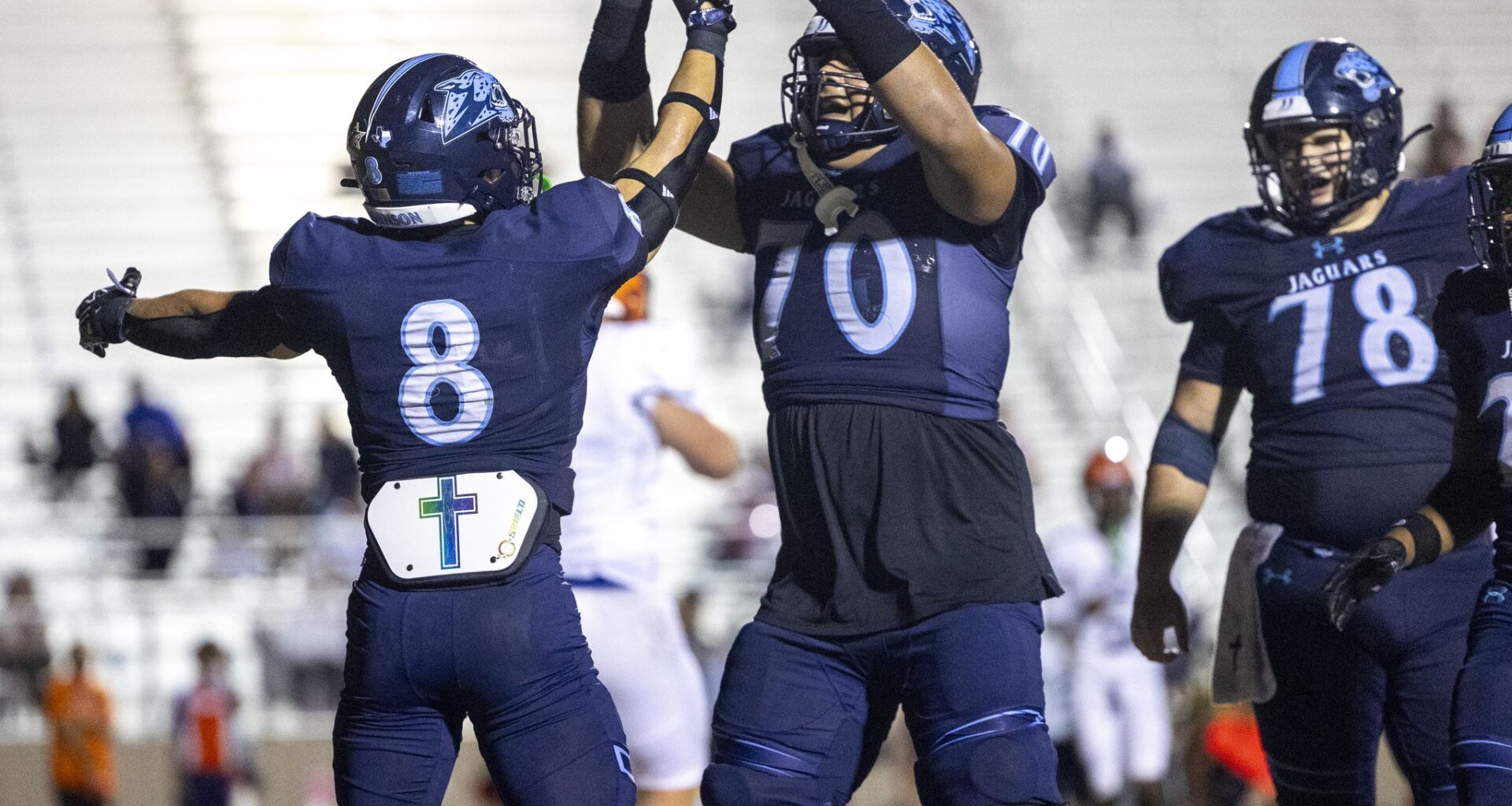 Johnson stifles Brandeis, leans on run game to get to 4-0