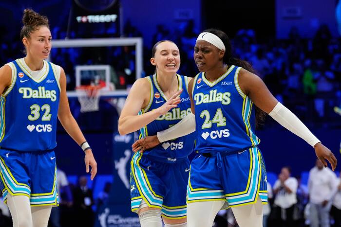 Ogunbowale scores WNBA playoff-record 45 as Wings win in OT to force deciding game with Valkyries