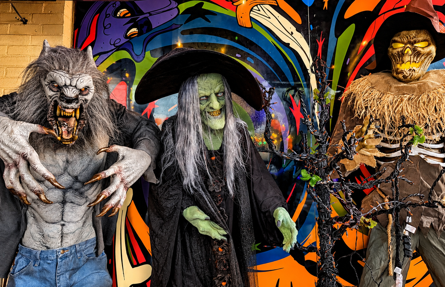 Houston bar Betelgeuse Betelgeuse unveils $40,000 Halloween decor