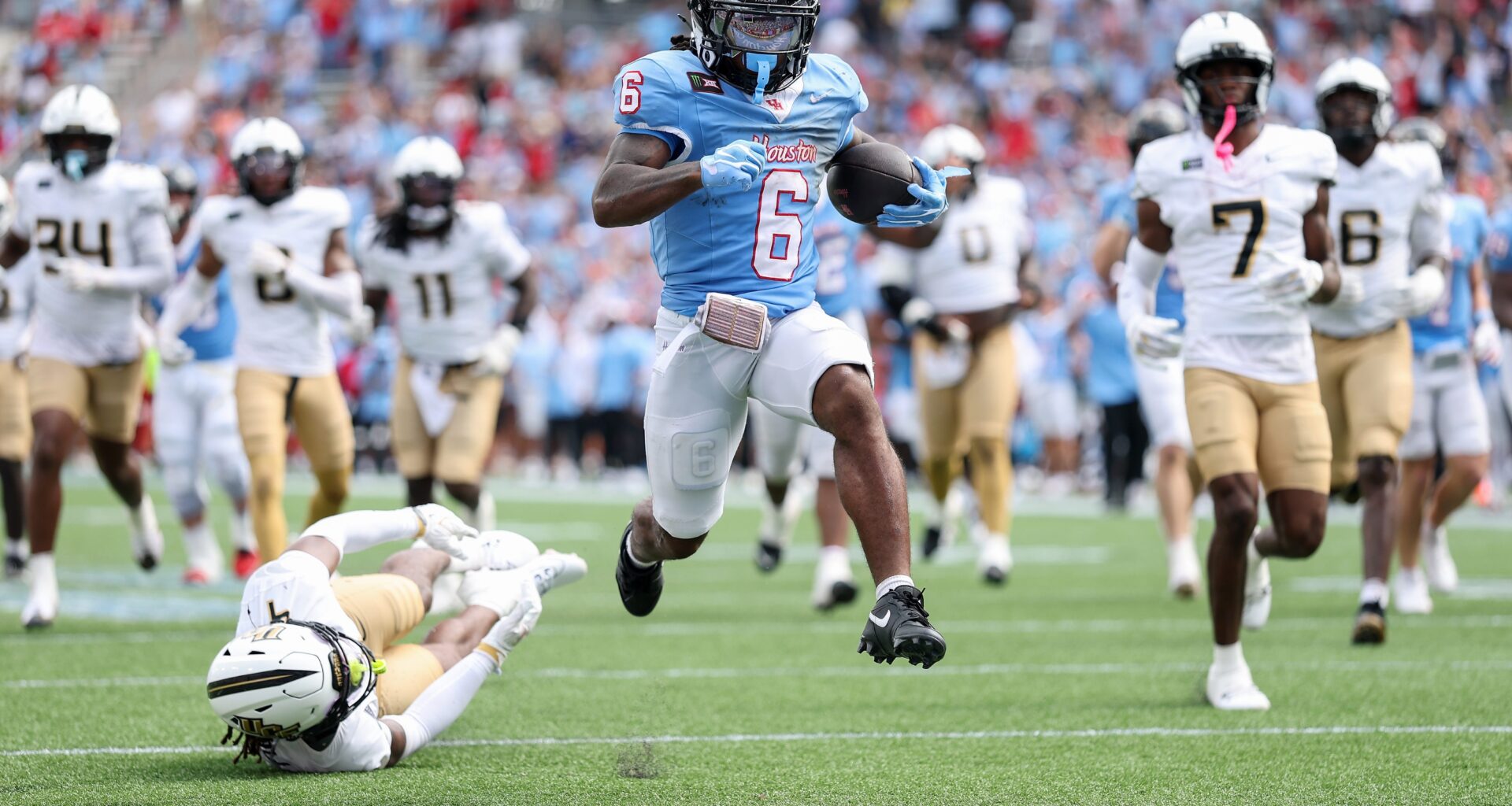 UCF's road woes continue with epic collapse vs. Houston