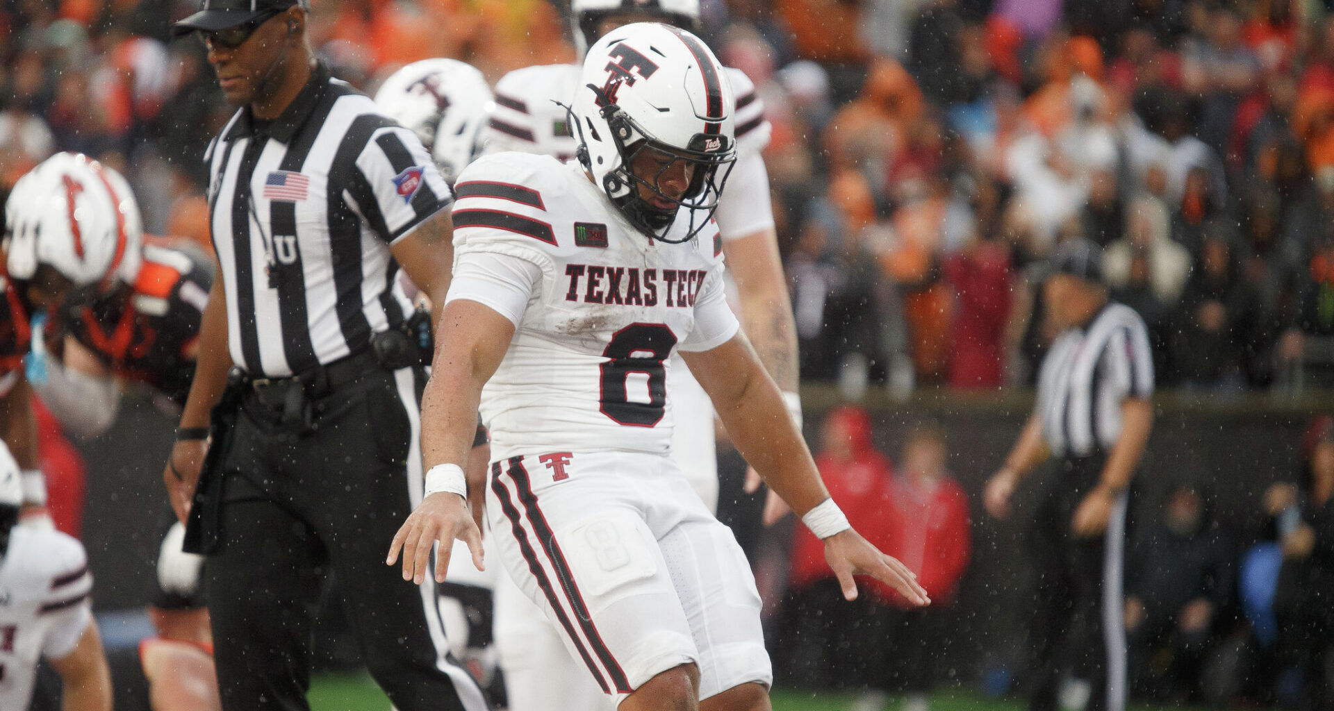 Texas Tech running back Cameron Dickey exits game with injury