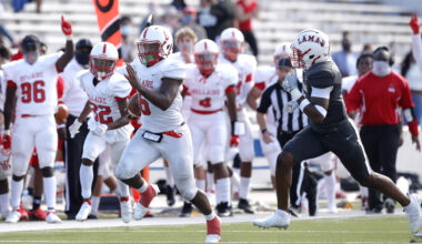 Bellaire-Lamar rivalry game canceled due to staph outbreak