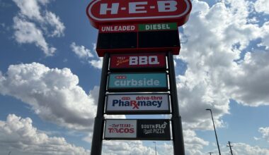 H-E-B is betting big on San Antonio's booming suburbs