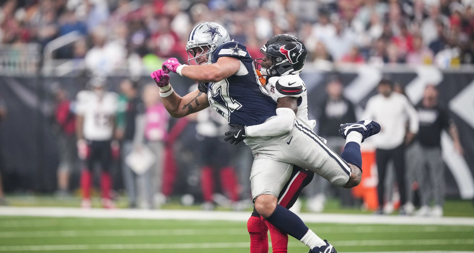 Houston Texans key play: Fourth-down pass keys Cowboys' winning drive