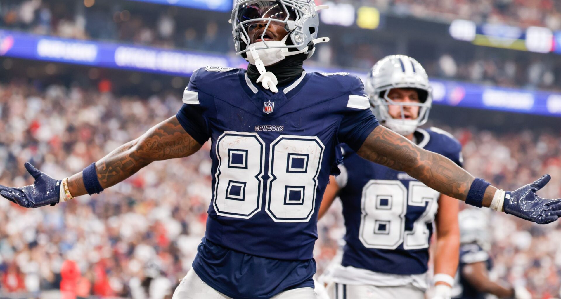 Five thoughts from Cowboys-Texans: Lamb's monster day propels Cowboys