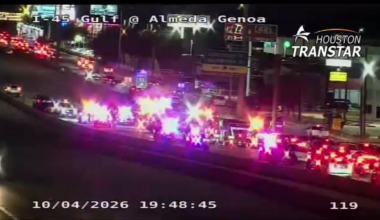 13 Alert Traffic: Multi-vehicle crash forces temporary closure of Gulf Freeway northbound in SE Houston: TranStar