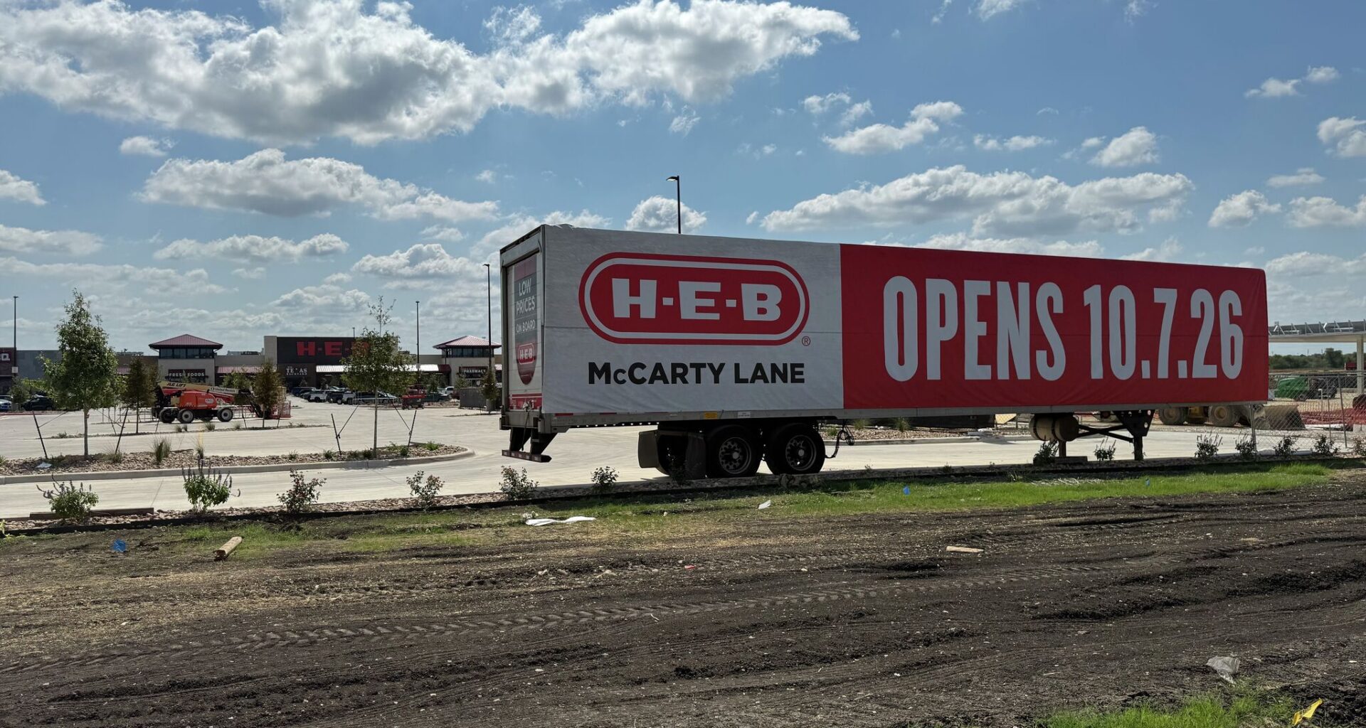 H-E-B’s latest store opens within 24 hours in booming Texas city