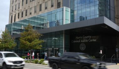 Ex-Harris Co. deputy accused of threatening woman if she refused sex
