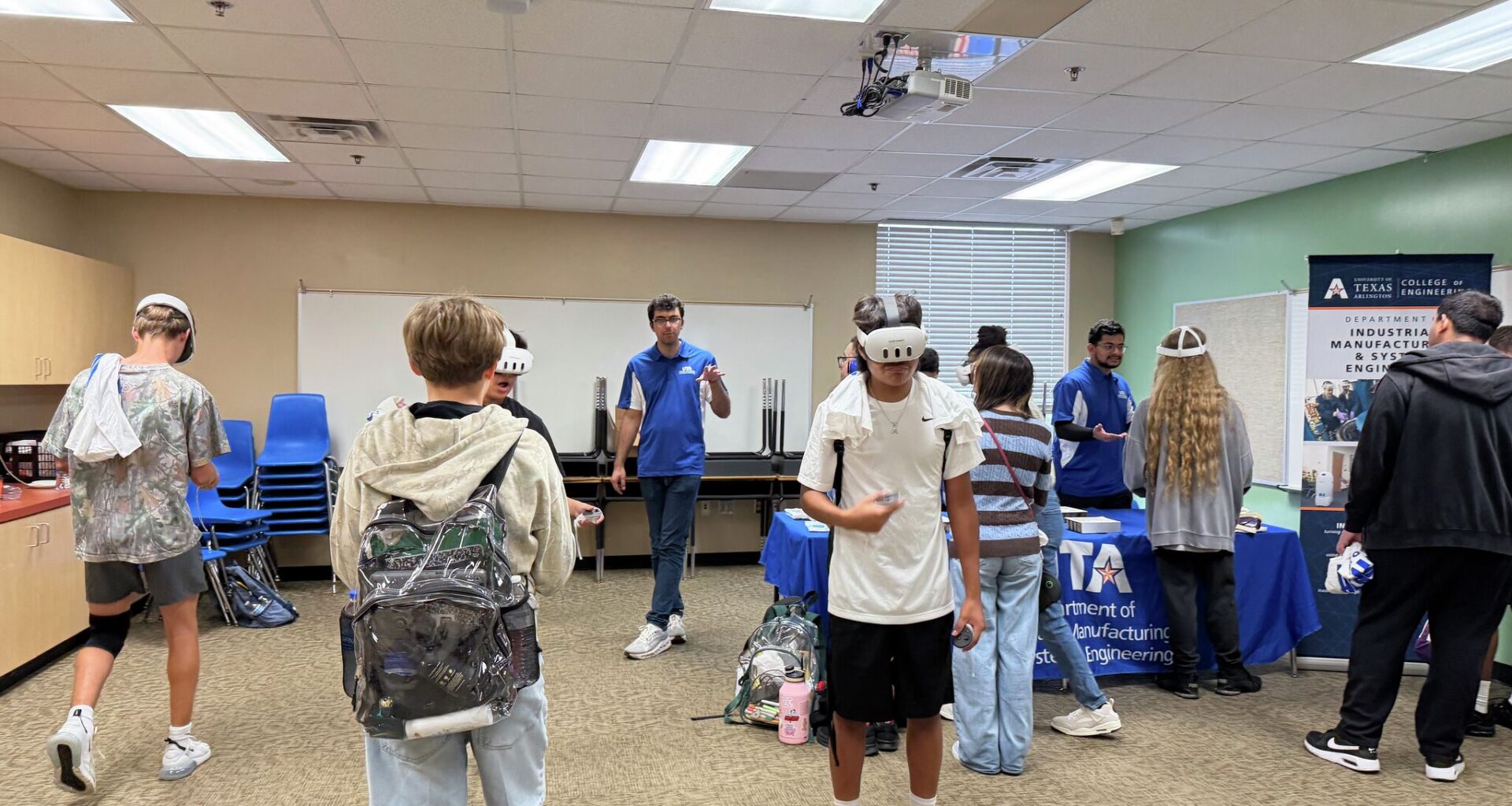 1,500 North Texas high schoolers celebrate National Manufacturing Day
