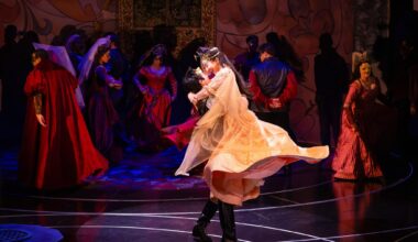 Magnificent cast, moveable sets highlight Alley's 'Romeo and Juliet'