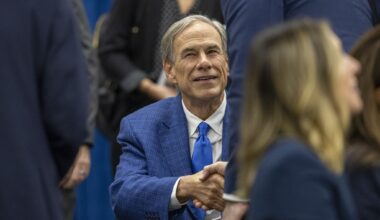 Opinion: Abbott can only blame himself for public school issues
