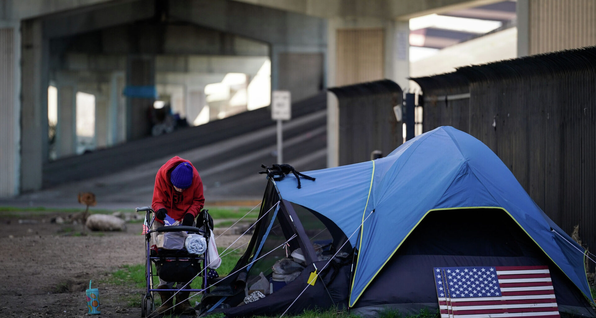 Houston philanthropists launch $48M fund to fight homelessness