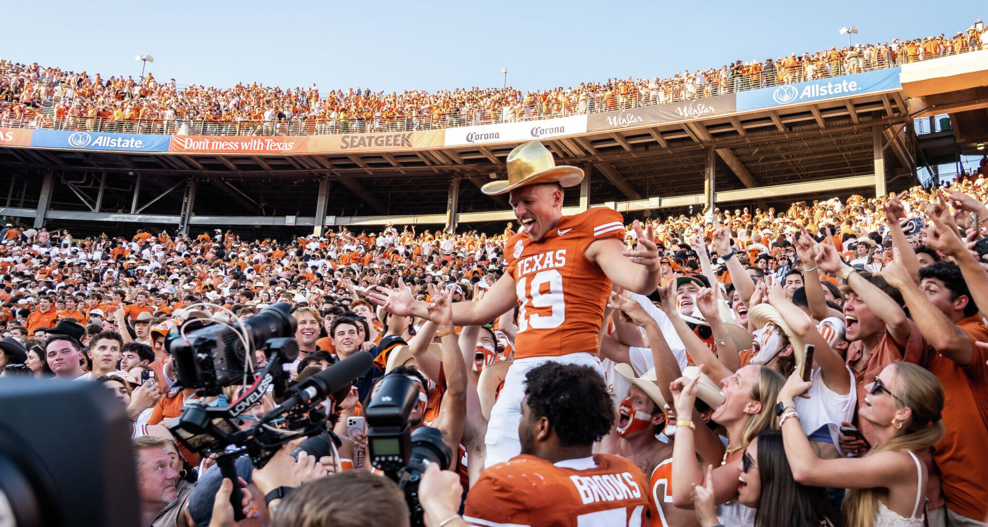 Texas football vs Oklahoma: Will Longhorns rout for 3rd straight year?
