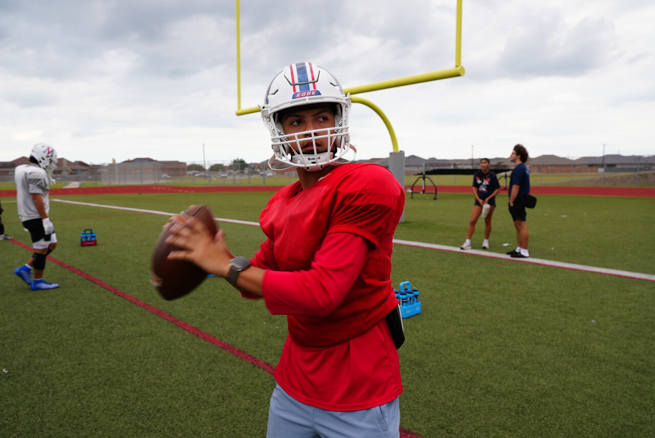 Veterans Memorial's Aaron Hinojosa named 2026 week six Game Changer of the Week