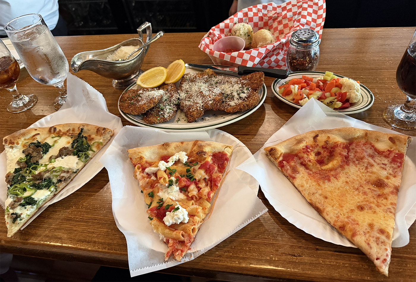 In a fine-dining world, be a neighborhood gem, like Salisbury’s Pizza 