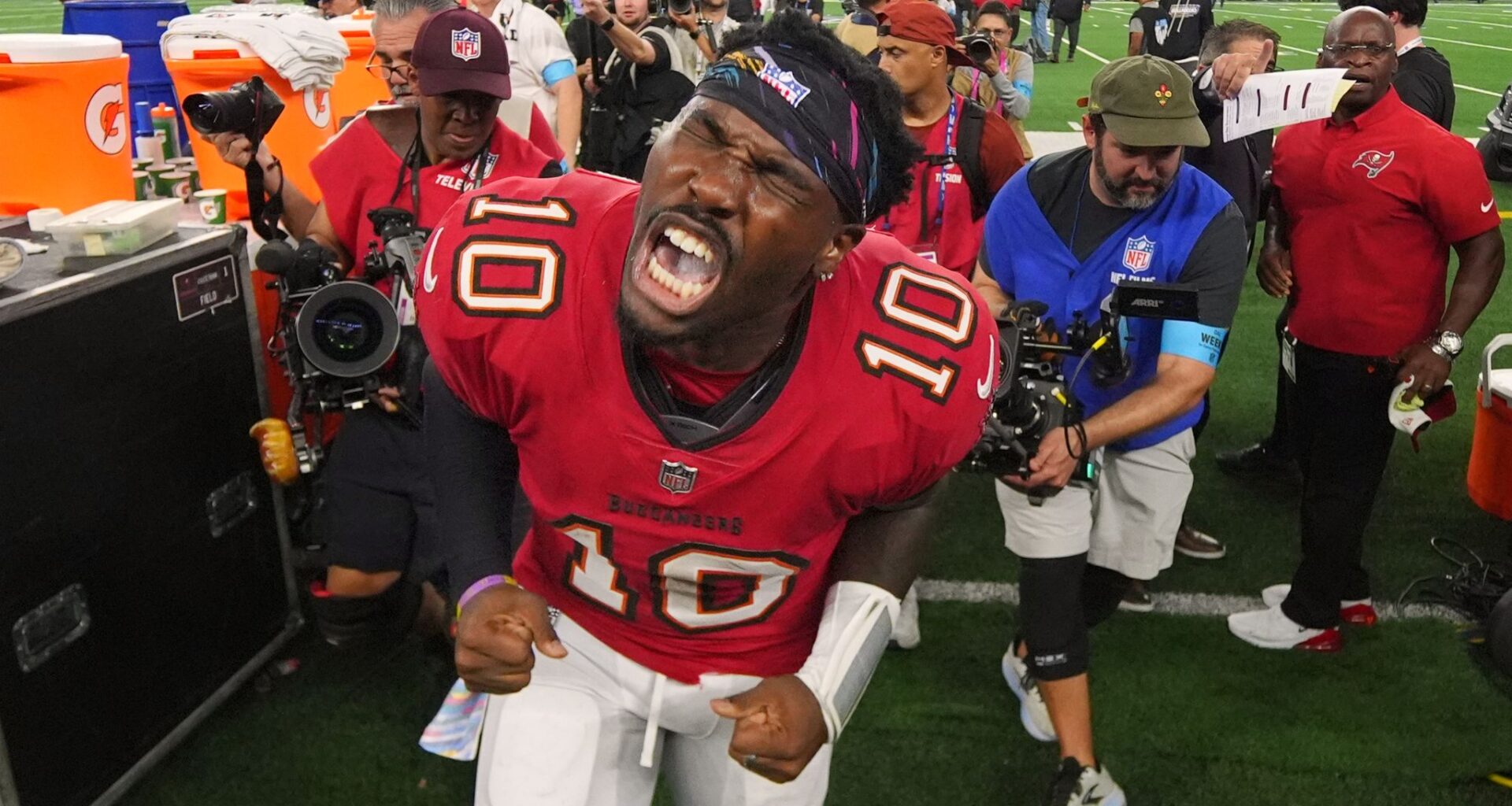 Buccaneers rookie Jalon Daniels played like a quarterback who should've been drafted
