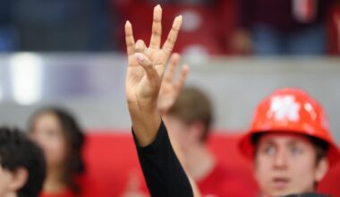 Men’s Basketball Fans Encouraged to Donate Books for Drive