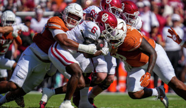 What time does Texas play Oklahoma today? TV channel, streaming info