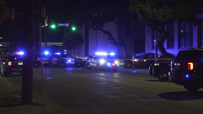 Man killed, several detained after shooting downtown, SAPD says