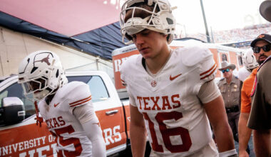 Texas football loses to Oklahoma on buzzer-beating field goal