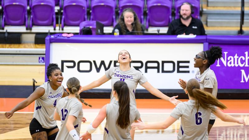 Demons rally past Islanders in four sets