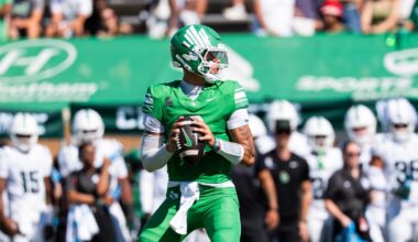 Jackson Throws 5 Touchdowns in Rout of Charlotte
