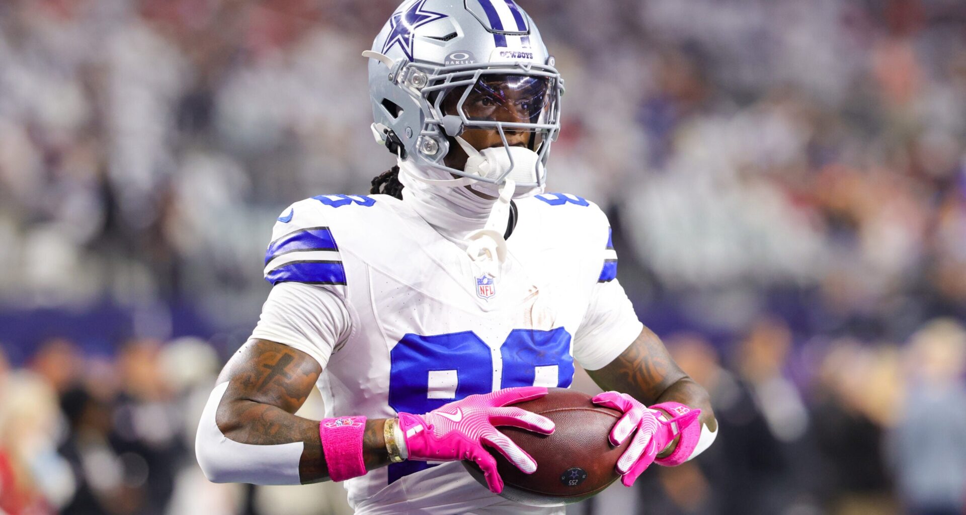 Oct 8, 2026; Arlington, Texas, USA; Dallas Cowboys wide receiver Ceedee Lamb (88) before the game against the Tampa Bay Buccaneers at AT&T Stadium.
