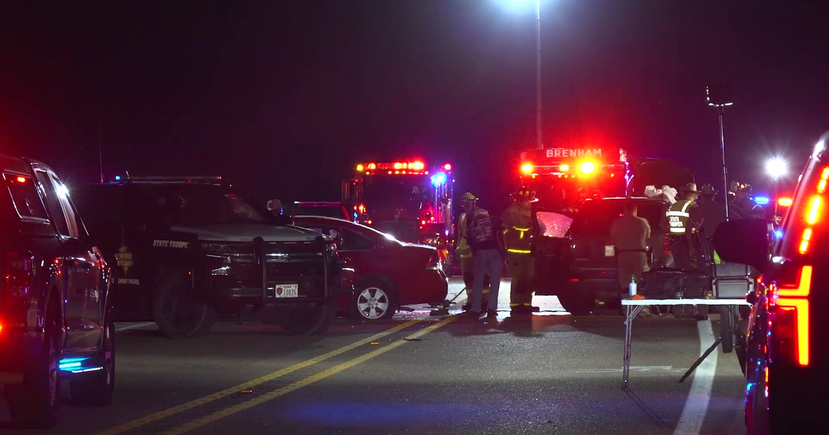 Washington County crash: 3 killed in head-on crash on State Highway 105 identified