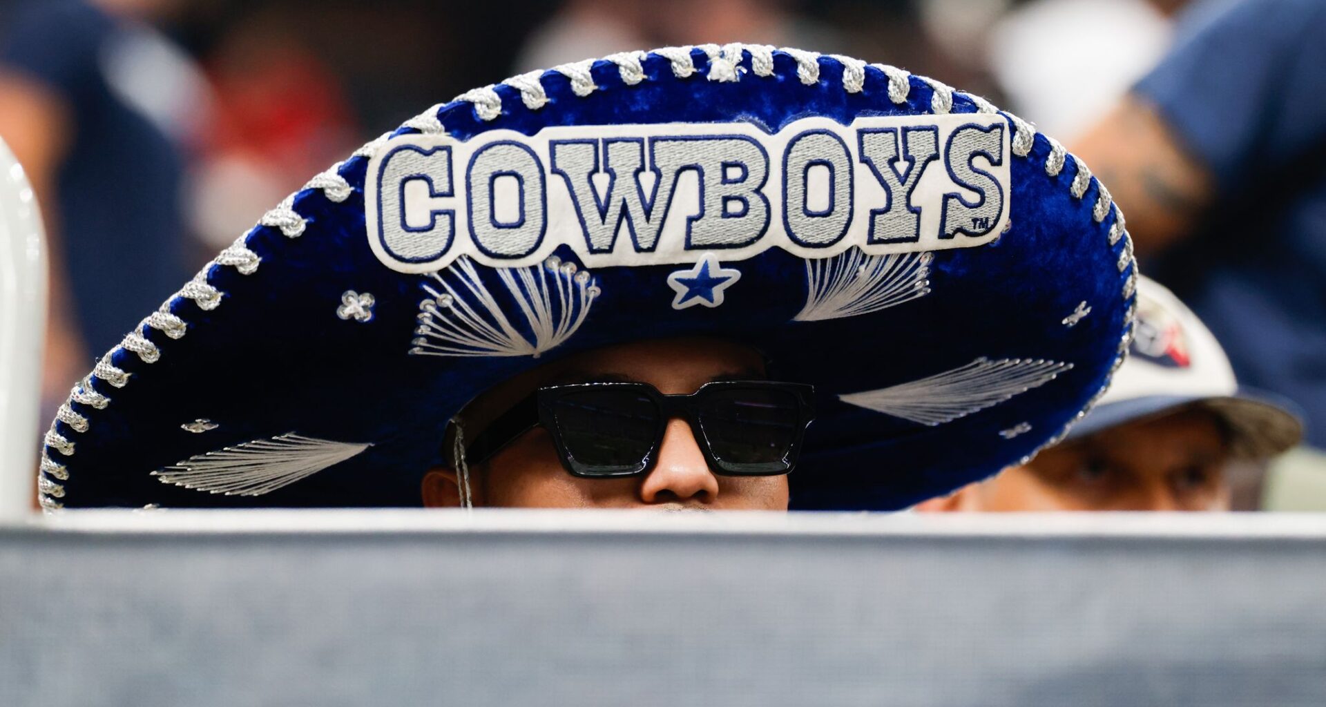Paxton vs. Talarico: They agree on the Cowboys but not much else