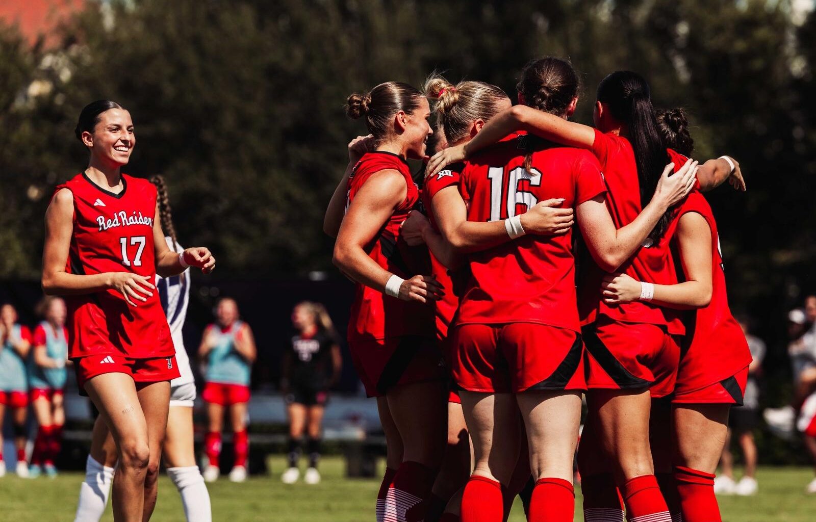 Bahr, backline, push No. 12/14 Tech past TCU