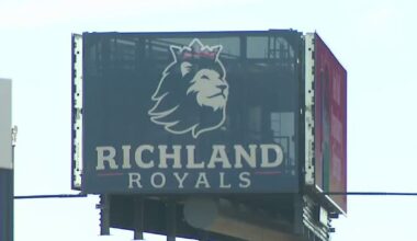 Richland High School junior killed in weekend car crash, district says