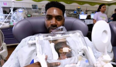 Houston father becomes first in Texas to use wearable incubator to hold premature baby
