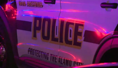 Man arrested in Loop 1604 crash that killed passenger, police say