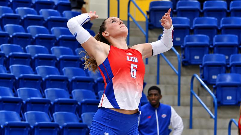 Sears Makes History As Lady Chaps Sweep TAMIU