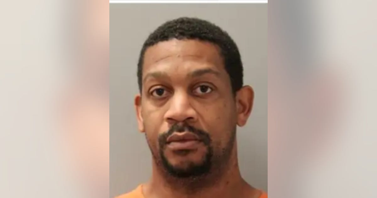 FBI looking for possible victims of former Harris County deputy Dohnya Dozier