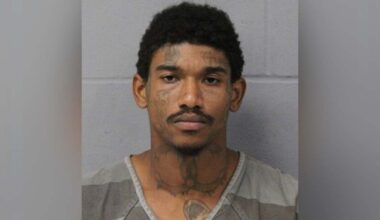 VIDEO: Downtown Austin bank robbery suspect arrested by APD