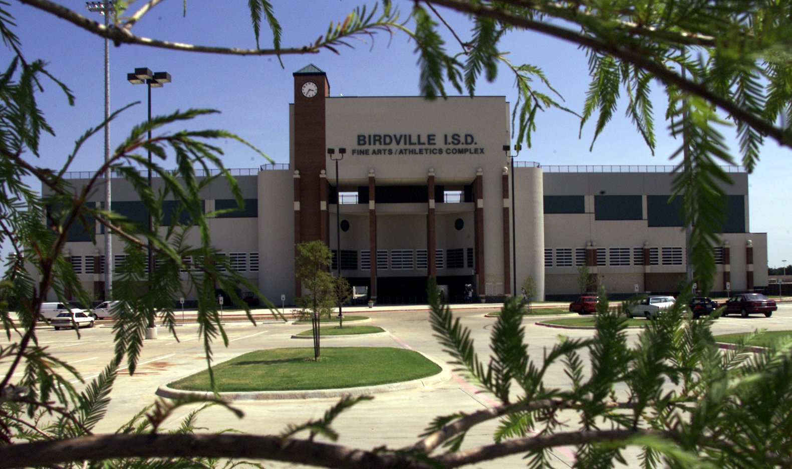 Richland High teacher, assistant coach resigns amid North Richland Hil