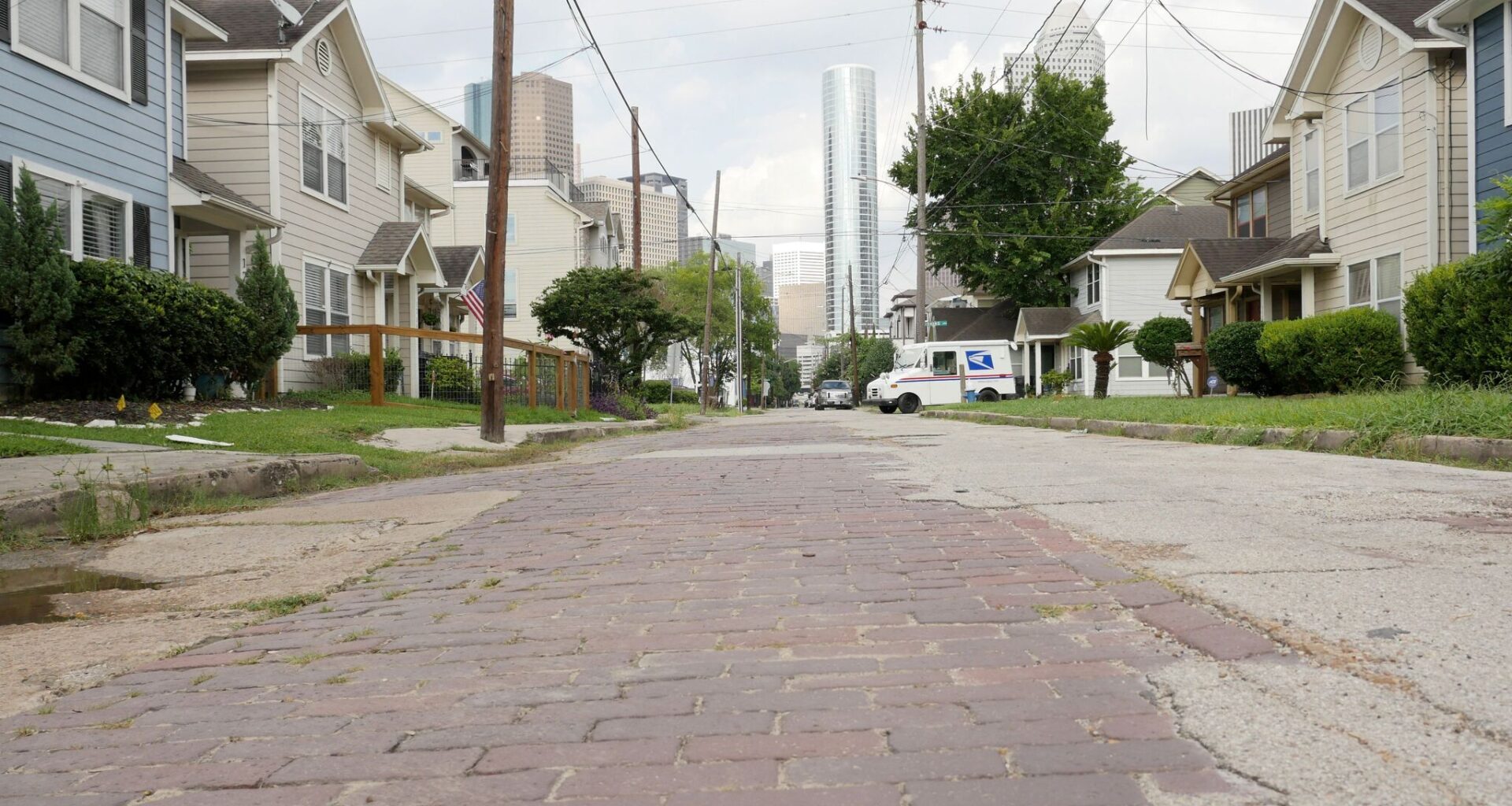 Thousands of historic bricks return to Houston Freedmen's Town