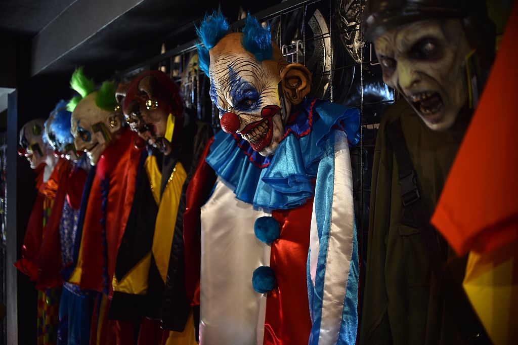 Creepy clowns invaded San Antonio, causing hysteria. Here's why.