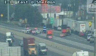 Deadly crash shuts down I-10 East Freeway in Channelview