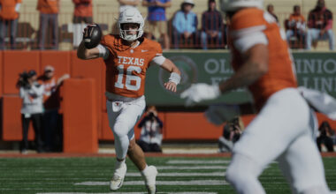 Reaction to Texas-Florida: Arch Manning 'isn't playing like a Manning'
