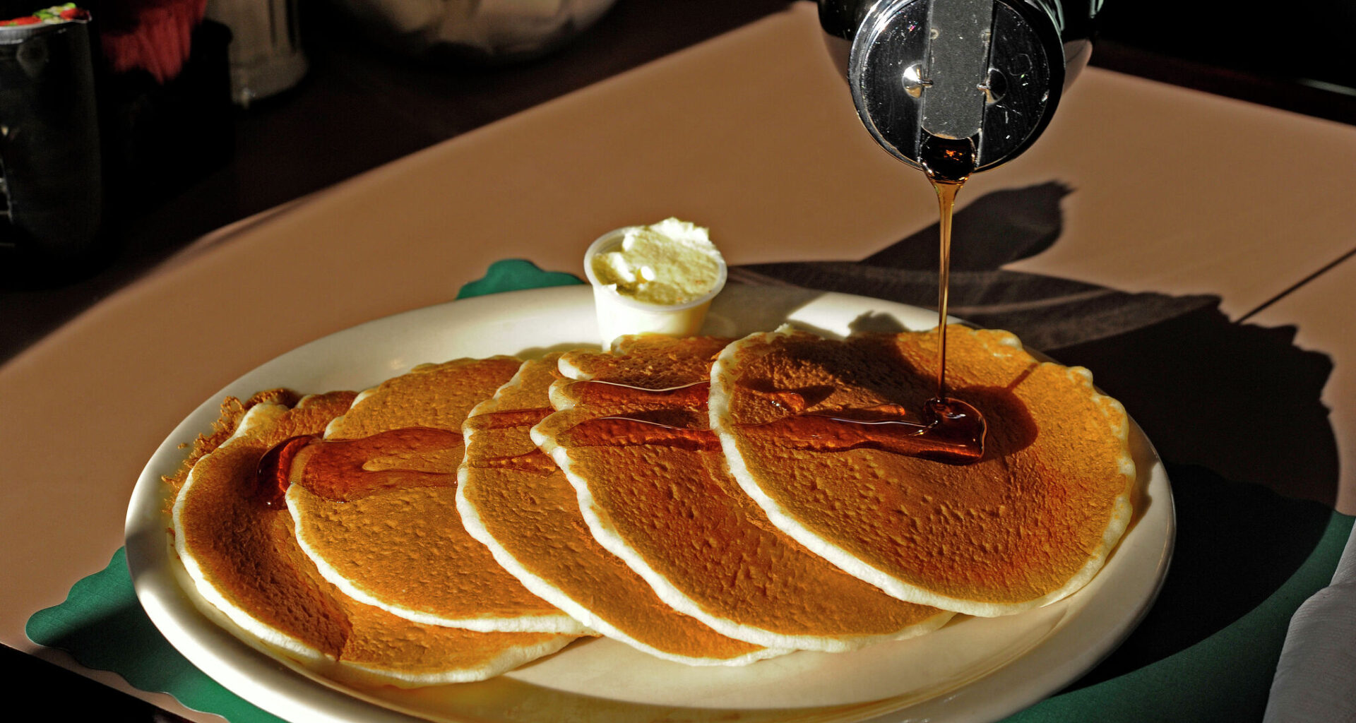 Growing scratch brunch restaurant chain has eyes on Texas