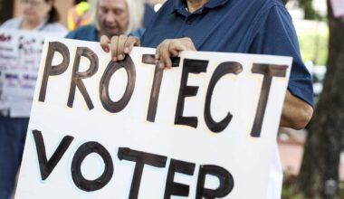 Paid protesters, polling cuts: Tarrant County talks Oct. 12-18
