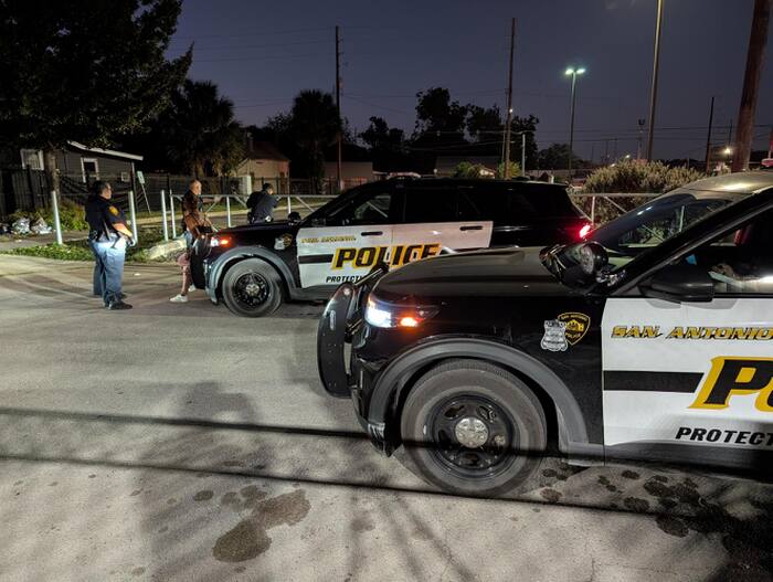 Man hospitalized after stabbing on the West Side, SAPD says