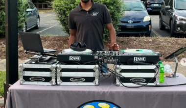 Nonpartisan organization to station DJs at Dallas polling locations