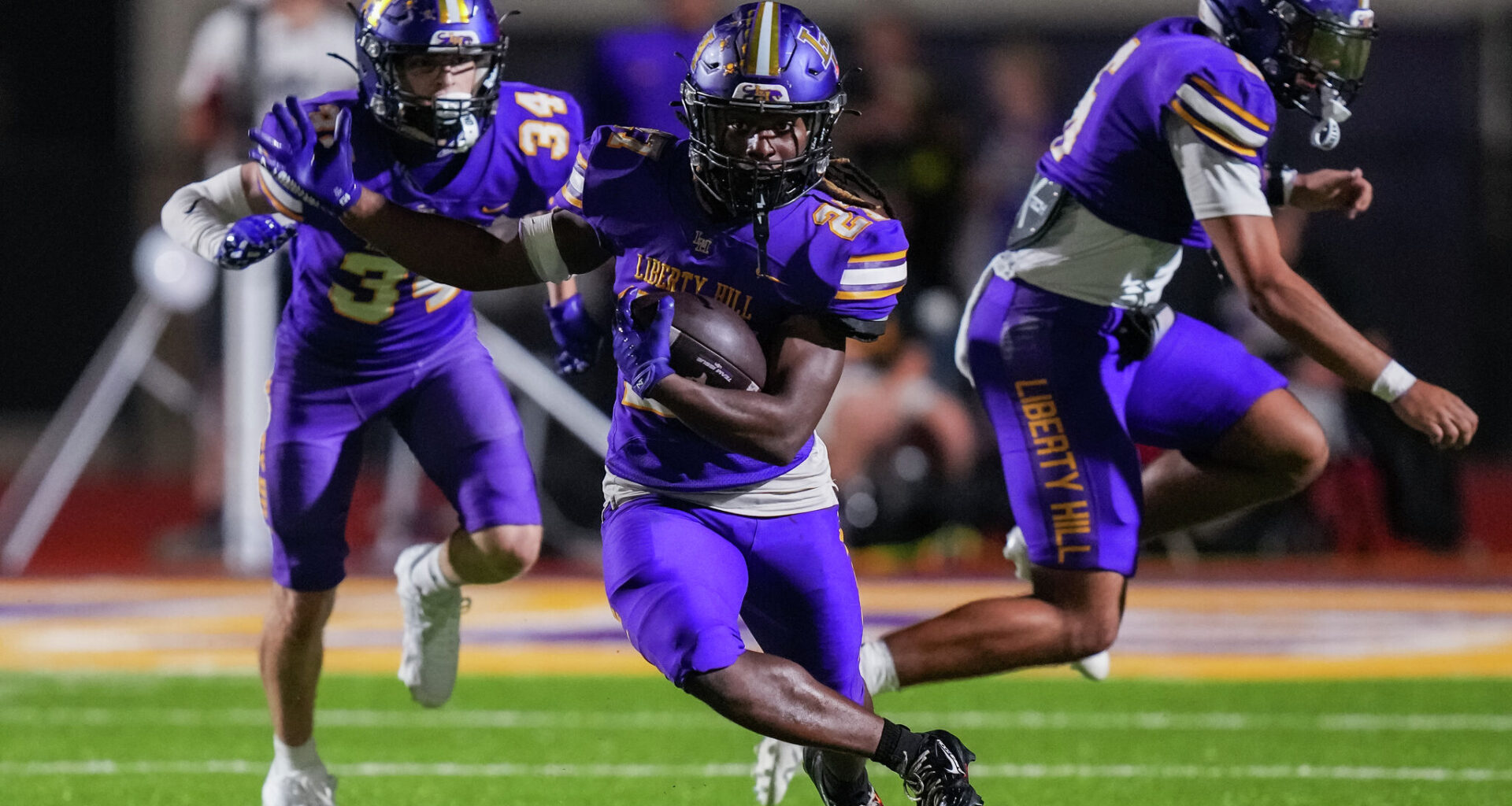 5 Central Texas high school football teams on UIL playoff bubble
