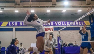 Privateers Fall in Three Close Sets Against Islanders