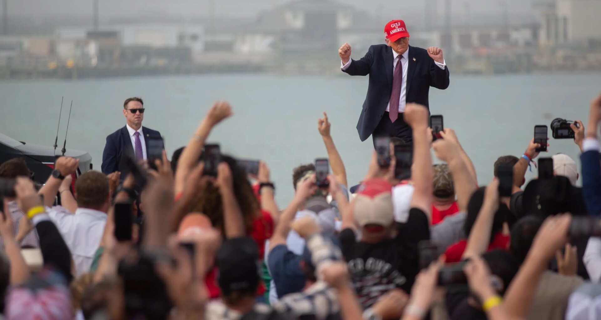 Trump expected to visit Corpus Christi for midterm rally on Oct. 27