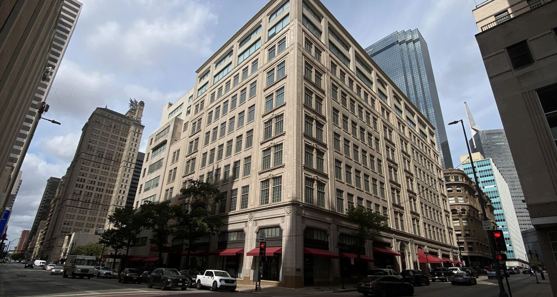 Saks sought $126 million from Dallas to keep Neiman Marcus downtown